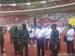 Panglima TNI Minta Peserta Vaksinasi Massal GBK Gencar Kampanyekan Vaksin COVID