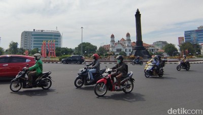 Jalanan Utama di Semarang Masih Ramai di Tengah PPKM Darurat