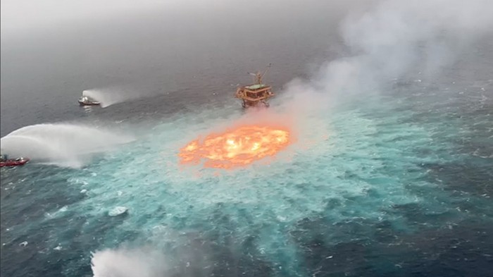 Kebakaran bawah laut yang dijuluki 'Mata Api' di perairan Meksiko Gulf of Mexico: