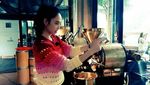 Intip Gaya Kim Min Jung The Devil Judge Saat Ngopi di Kafe!