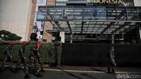 Alphonzus menjelaskan, pusat perbelanjaan seperti mal akan kembali mengalami kesulitan besar saat PPKM Darurat. 