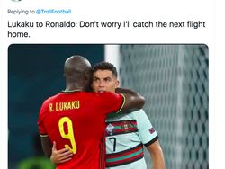 Meme Kehebatan Italia Libas Generasi Emas Belgia