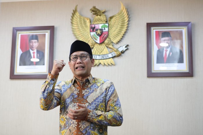 Mendes Imbau Masyarakat Doa Bersama di Rumah agar RI Bebas COVID-19