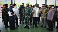 Menurutnya, kegiatan DPP LDII yang diselengarakan 14 Juni 2021 ini, pada awalnya untuk para santri dan guru-guru pondok serta warga di sekitar pondok. 