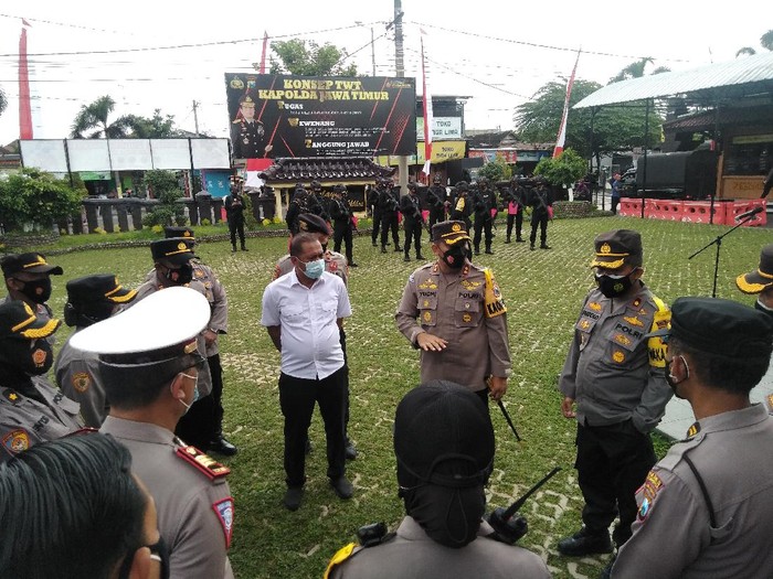 Penyekatan dan Jalan Ditutup Pukul 8 Malam Saat PPKM Darurat di Blitar Raya