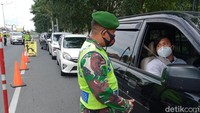 PPKM Darurat Jawa-Bali hari pertama, Sabtu (3/7/2021) siang di wilayah Kabupaten Klaten dilakukan dengan penyekatan kendaraan. 