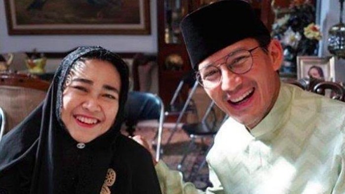 Rachmawati Soekarnoputri meninggal dunia pada pukul 6.15 WIB. Rachmawati meninggal setelah dirawat di Rumah Sakit karena COVID-19. Menparekraf Sandiaga Uno menyampaikan duka cita.
