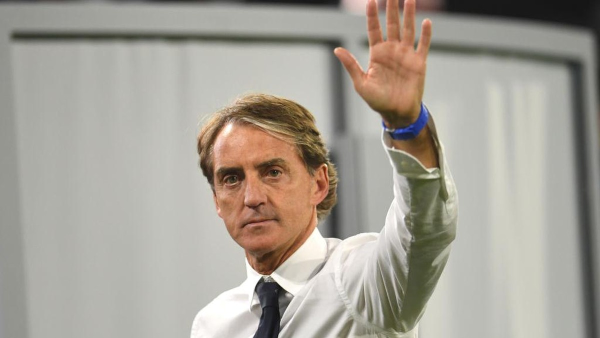 Roberto Mancini membantah rumor yang mengaitkannya dengan Manchester United (Foto: Getty Images/Andreas Geber - Pool)