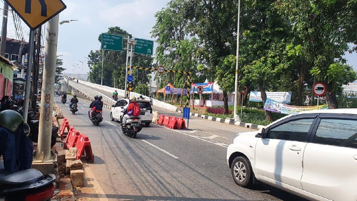 Sekat PPKM darurat di Lenteng Agung dibuka (Azhar-detikcom)