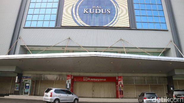 Suasana hari pertama PPKM Darurat di Kudus