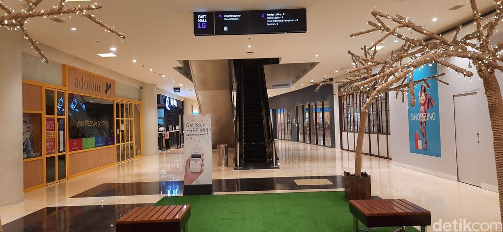 Suasana Mal Grand Indonesia saat PPKM Darurat, 3 Juli 2021. (Yogi Ernes/detikcom)
