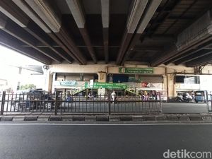 Pusat Grosir Tekstil Terbesar Asia Tenggara Dibuat Senyap PPKM Darurat