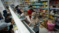 Dokter Urus Izin Praktik Berbelit-belit? Sama, Apoteker Juga Nih