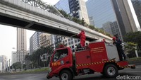 Diharapkan dengan melakukan penyemprotan disinfektan serta pemberlakuan PPKM Darurat upaya untuk menanggulangi pandemi dapat dimaksimalkan dengan baik.