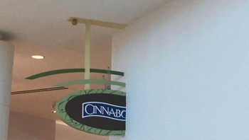 Ada yang bisa melihat dengan jelas tulisannya? Foto: Brightside