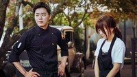 Jo Jung Suk berhasil mendalami perannya sebagai chef dalam drama korea  Oh My Ghost. Drama yang tayang pada 2015 ini sukses menarik perhatian karena alur ceritanya yang seru.  Foto: JTBC/ChannelA