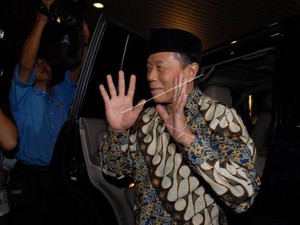 Harmoko, Kelompencapir dan Pembredelan Media Massa