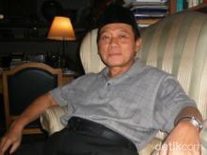 Harmoko: Antara Cabe Keriting, Tomat Bulet dan Kelompencapir