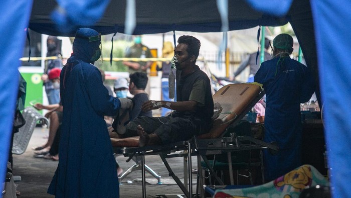 Krisis Stok Oksigen, Puluhan Pasien di RS Dr Sardjito Meninggal Rumah Sakit Umum Pusat (RSUP) Dr Sardjito, Sleman, DI Yogyakarta (DIY), kehabisan stok oksigen pada Sabtu (3/7). Akibatnya, 33 pasien dilaporkan meninggal dunia