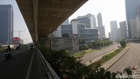 Lengangnya kawasan Ibu Kota tersebut salah satunya karena ditutupnya berbagai pusat perbelanjaan, mal, dan juga objek wisata selama penerapan PPKM Darurat. 