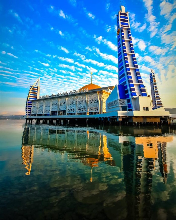 Masjid Terapung Al-Alam di Kendari