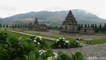 Tutup Saat PPKM Darurat, Candi Arjuna Disemprot Disinfektan