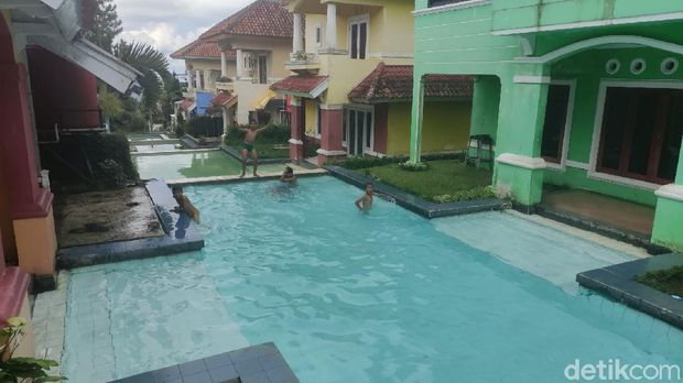 Villa Bukit Cipendawa yang viral