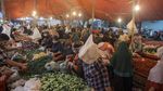 Waduh, Pasar di Cibinong Ramai Meski Tengah PPKM Darurat