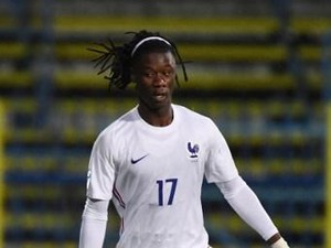 Komentar Pogba soal Camavinga yang Kabarnya Lagi Didekati MU