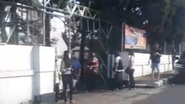 Heboh video kerumunan di gereja saat PPKM Darurat, ini penjelasan bupati