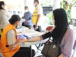 Bandara Ngurah Rai Sediakan Vaksinasi, Ini Syarat Terbang dari Bali
