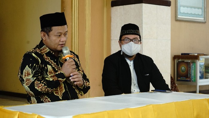 M. Sarmuji