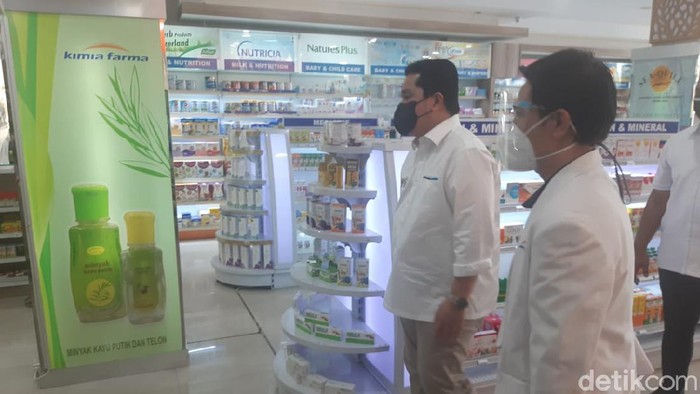 Menteri BUMN Erick Thohir cek obat Ivermectin ke Kimia Farma