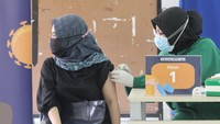 Vaksinasi yang digelar pengusaha muda ini mendukung program Pemerintah dalam percepat pemulihan ekonomi nasional di masa pandemi. 