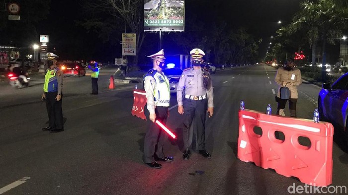 Penyekatan jalan di Pekanbaru, Riau