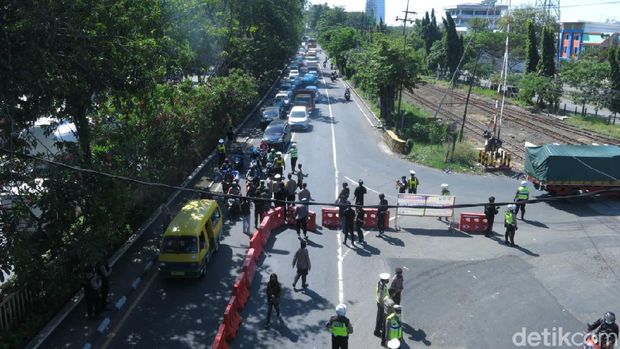 ppkm darurat di sidoarjo
