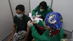 Ratusan Jemaat Vihara Tanda Bhakti Bandung Jalani Vaksinasi