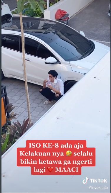 So Sweet! Pria Kirim Makanan untuk Kekasih pakai Drone Diiringi Lagu