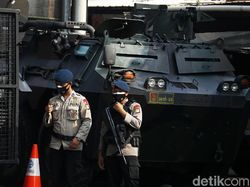 Jurus Polisi Perketat Masuk Jakarta hingga Pelototi Jalur Tikus