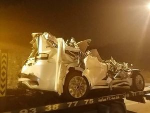 Duh! 6 Land Cruiser Terbaru Remuk saat Pengiriman ke Dealer