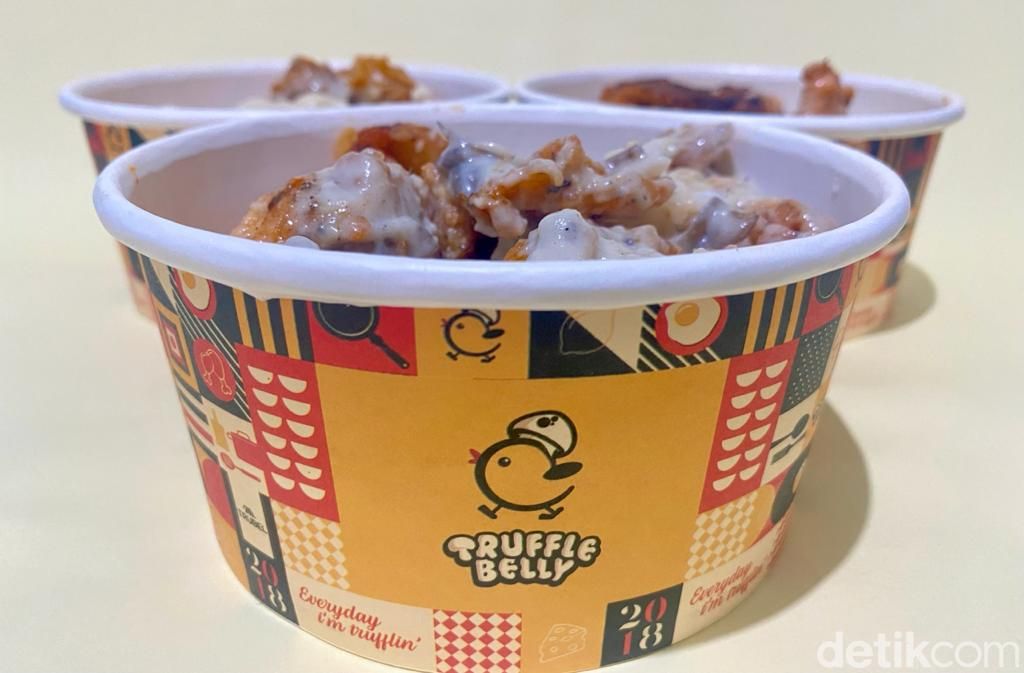 Truffle Belly: Gurih Creamy Truffle Chicken Rice dengan Saus Jamur dan Mentai