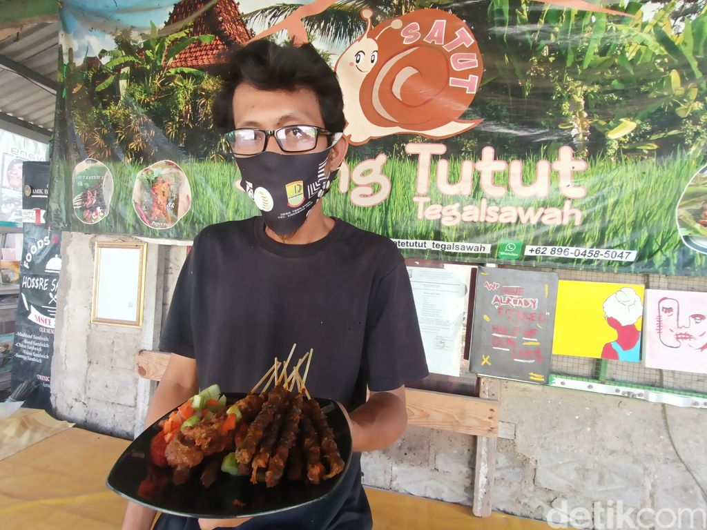 Gurih Kenyal Olahan Tutut dari Karawang yang Sedang Populer