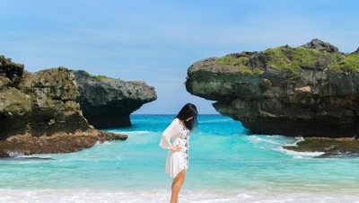 Pantai Mandorak, Surga Tersembunyi yang Ternoda Pungli