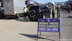 Ada Penyekatan, Puluhan Mobil Diputar Balik di Exit Tol Cileunyi