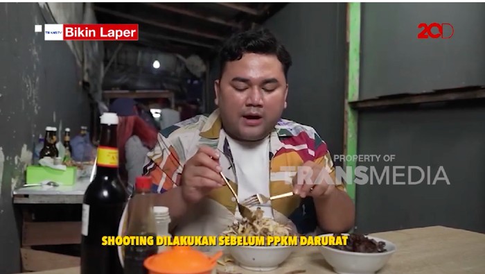 Bikin Laper! Ncess Nabati Makan Bubur Ayam Kampung Viral di Rawa Belong