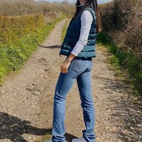 Bahkan jika tidak berhasil melaju ke babak berikutnya, Emma Raducanu sudah mendapat perhatian dunia, termasuk dari Pangeran William, Kate Middleton, hingga Andy Murray. Begitu pula dengan deretan brand yang sudah menunggu untuk bekerja sama dengannya. Foto: Instagram @emmaraducanu