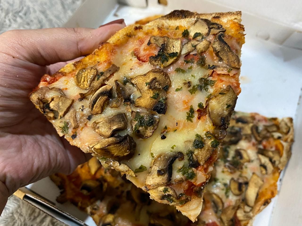 Mamma Mia! Renyah Gurih Pizza Autentik Roma Buatan Chef Italia