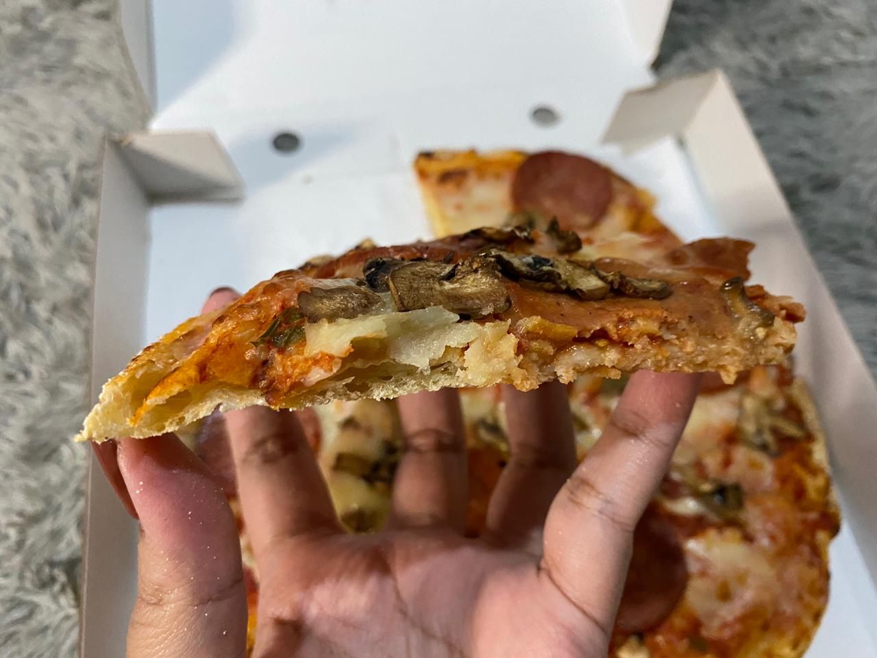 Mamma Mia! Renyah Gurih Pizza Autentik Roma Buatan Chef Italia
