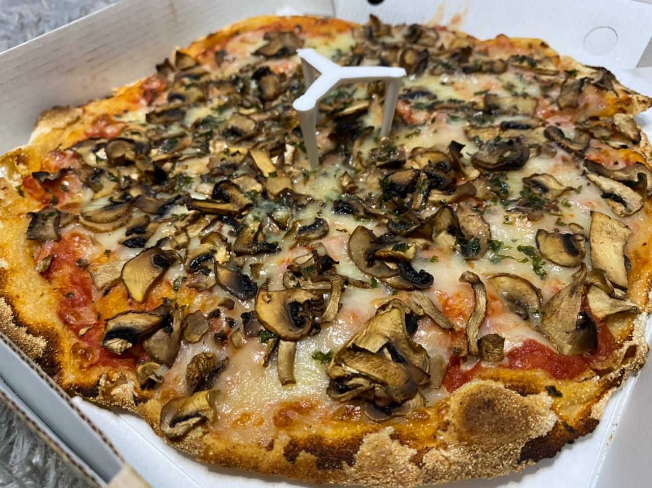 Mamma Mia! Renyah Gurih Pizza Autentik Roma Buatan Chef Italia