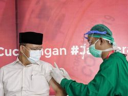 Terjangkit Corona, Gubernur Bengkulu Mengaku Tetap Kuat Berkat Vaksin